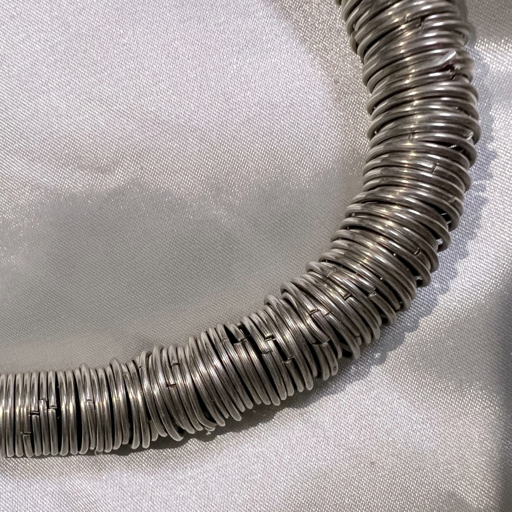 Metal ring necklace - Picture 4 of 4